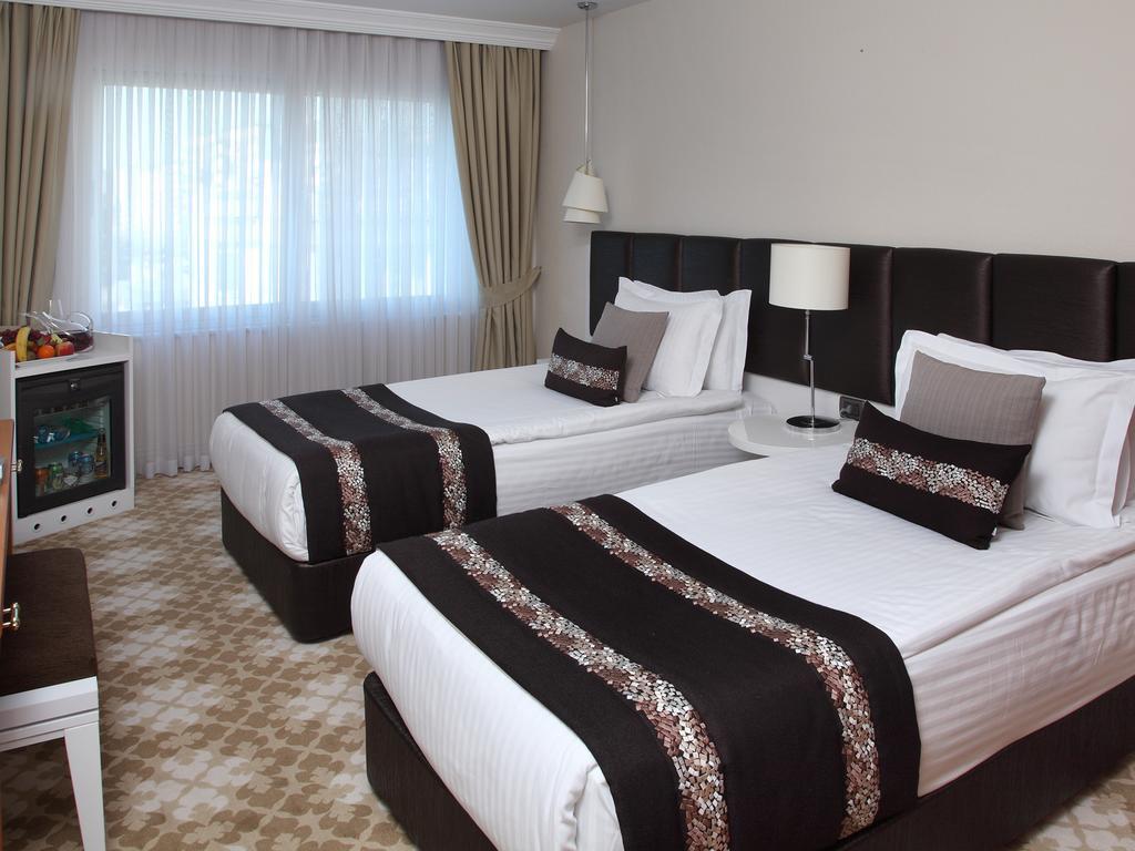 Jura Hotels Mavi Suermeli אדאנה מראה חיצוני תמונה