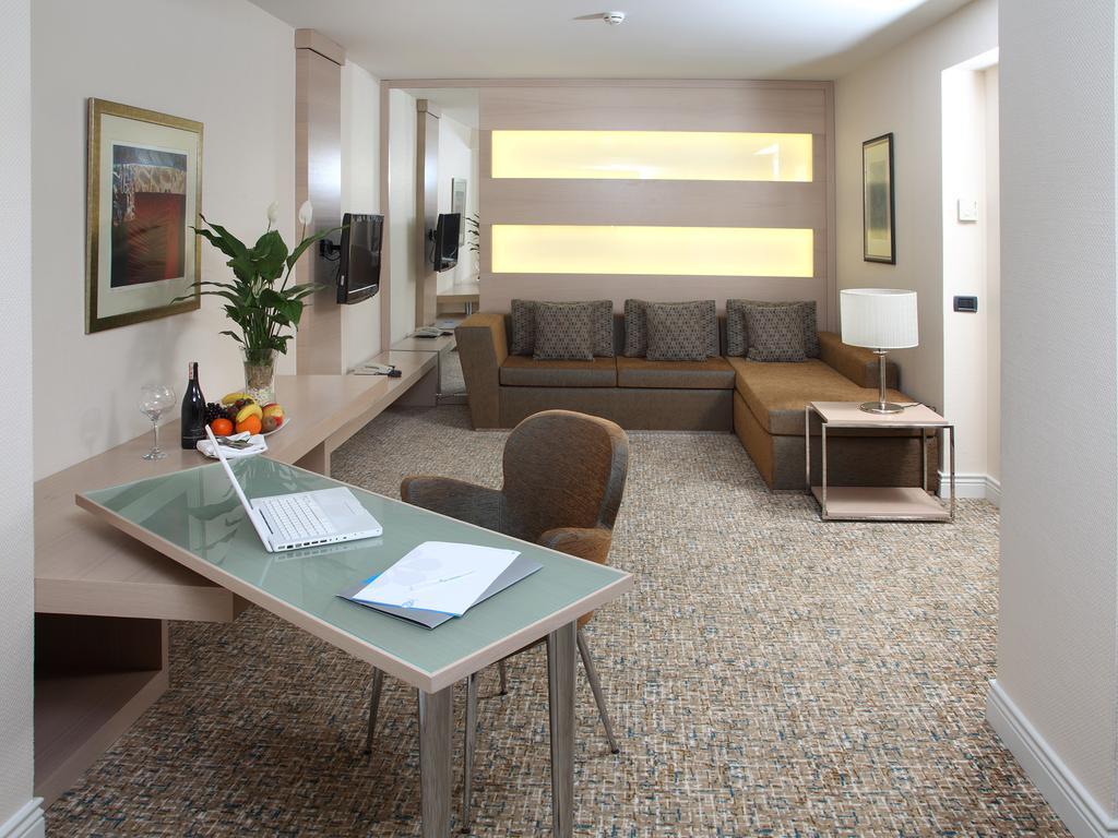 Jura Hotels Mavi Suermeli אדאנה מראה חיצוני תמונה
