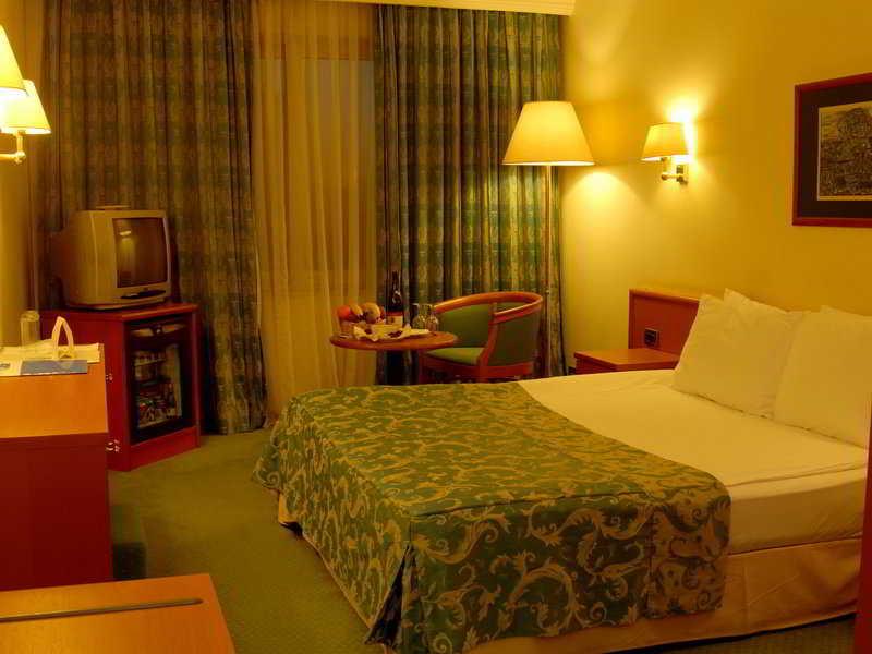 Jura Hotels Mavi Suermeli אדאנה מראה חיצוני תמונה