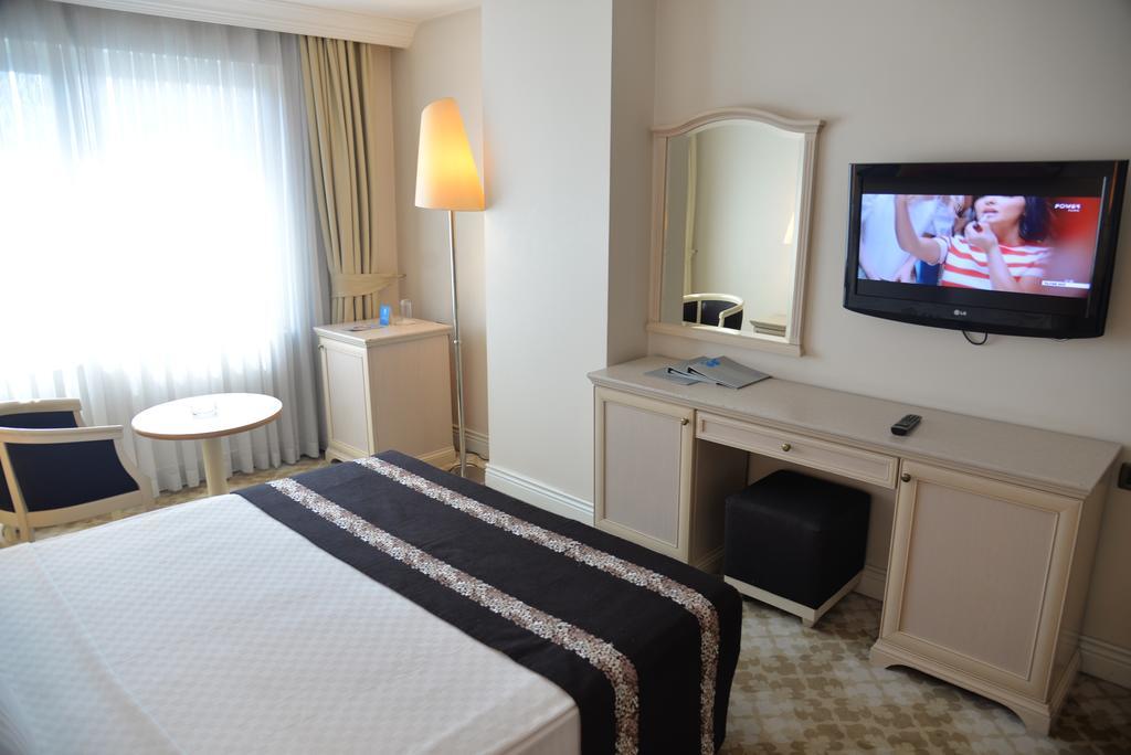 Jura Hotels Mavi Suermeli אדאנה מראה חיצוני תמונה
